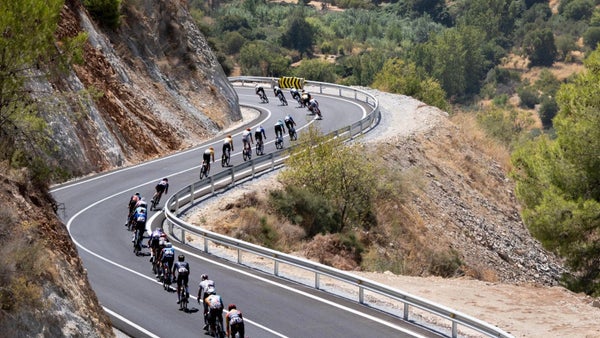 Tejada en el top 10 y Buitrago se fortalece en montaña en la Vuelta a España Tejada en el top 10 y Buitrago se fortalece en montaña en la Vuelta a España