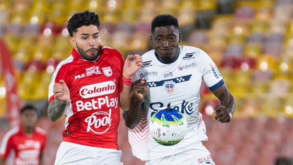 Santa Fe y Fortaleza empatan en un duelo vibrante (Resumen)
