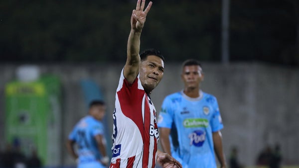 Teófilo alzó la voz y dejó fuerte mensaje a sus compañeros en Junior Teófilo alzó la voz y dejó fuerte mensaje a sus compañeros en Junior
