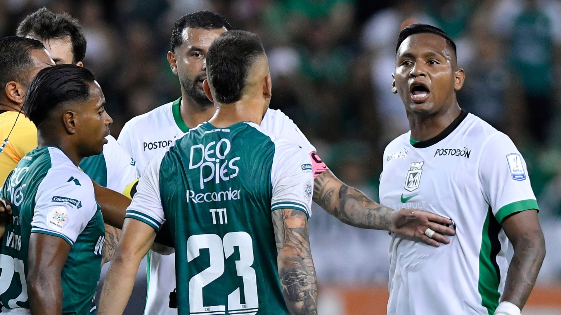 Alfredo Morelos marcó golazo de camerino en Nacional vs. Cali - VizzorImage