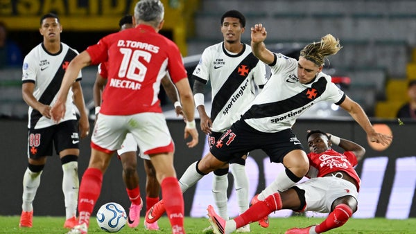 Santa Fe no pudo romper el cero y se jugará la clasificación en Brasil