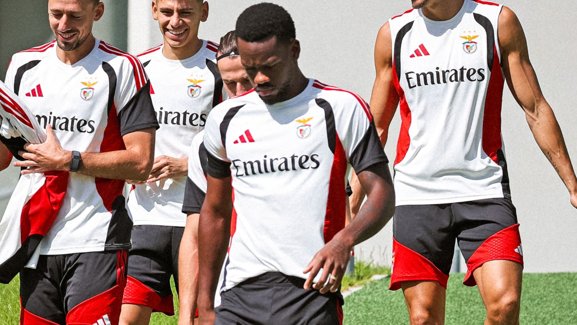 Jhon Durán recibió un mensaje de su DT