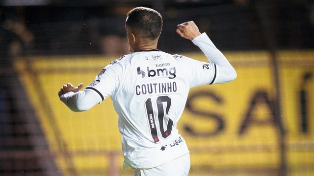 Coutinho fue presentado en su nuevo club