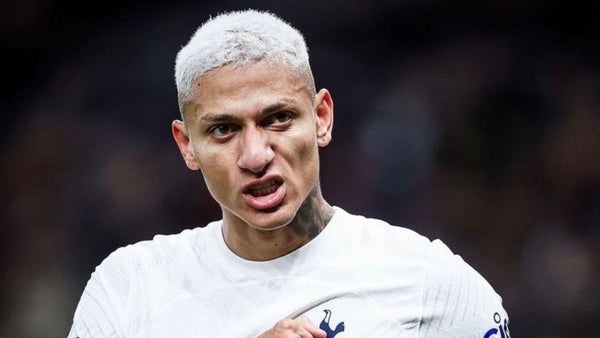 DT de Tottenham tomó una drástica decisión con Richarlison