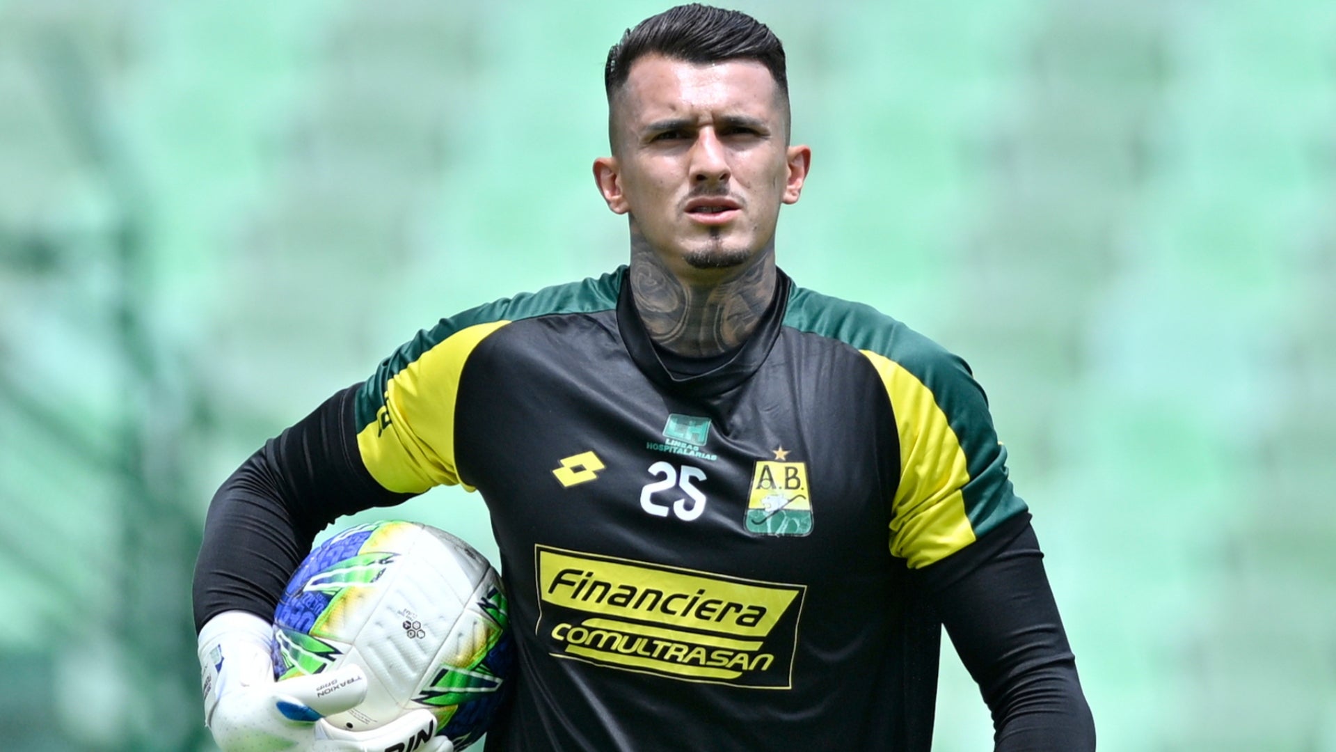 Inter Bogotá no marcó gol a Bucaramanga por tres paradones de Fiermarín - VizzorImage