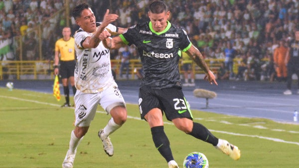 Carlos Antonio Vélez analizó los errores defensivos de Nacional Carlos Antonio Vélez analizó los errores defensivos de Nacional