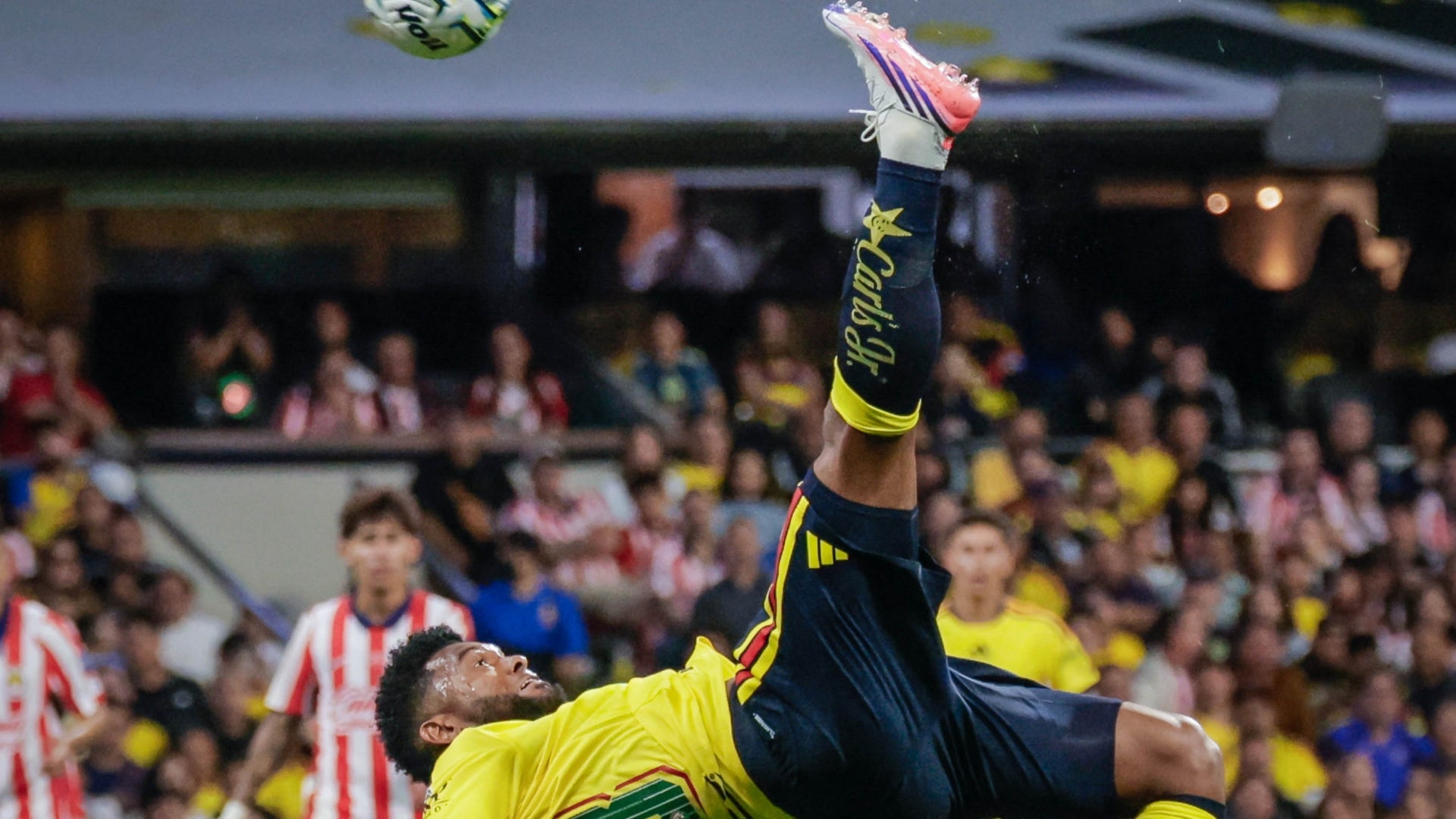 Borja recibe varios reconocimientos en la Liga MX