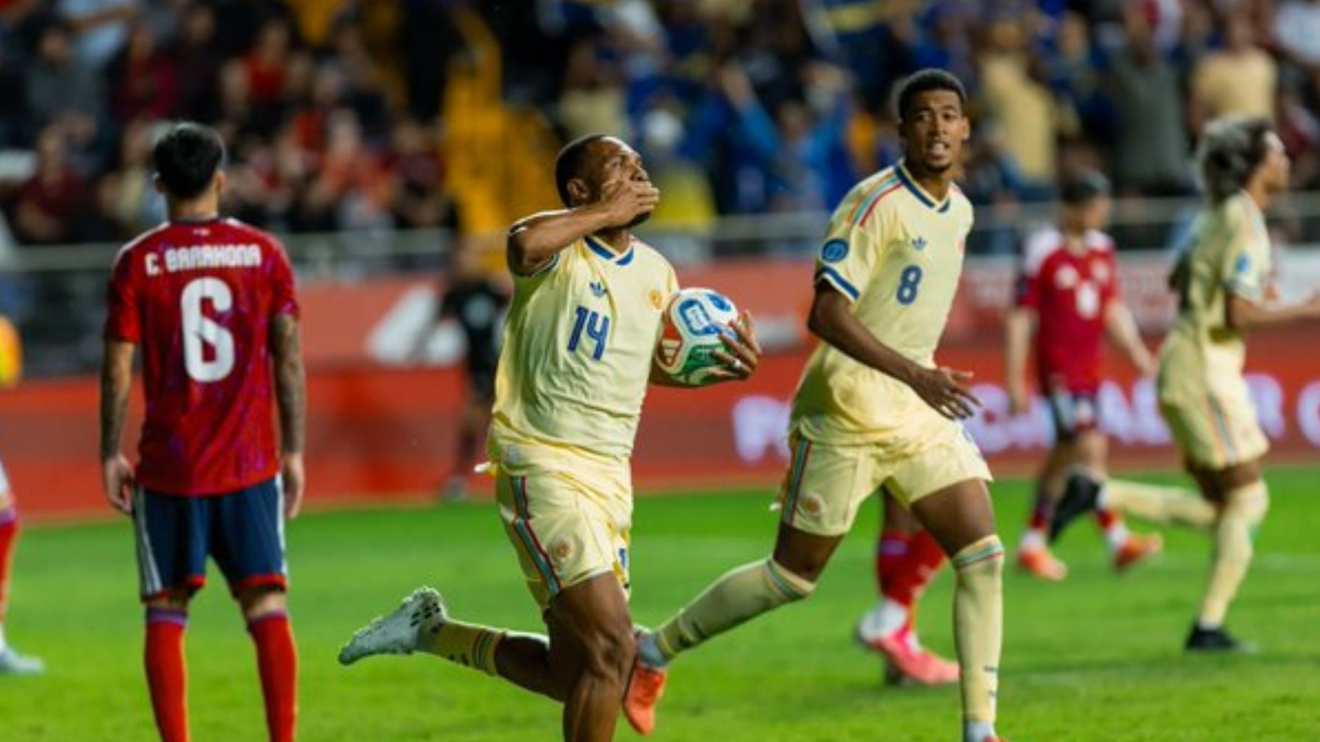Historico: Costa Rica goleaba en casa y Curazao se lo remontó 3-4 - Concacaf