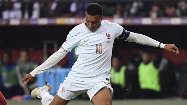 Kylian Mbappé marcó el gol del triunfo de Francia vs. Turquía, pero se lesionó - @equipedefrance