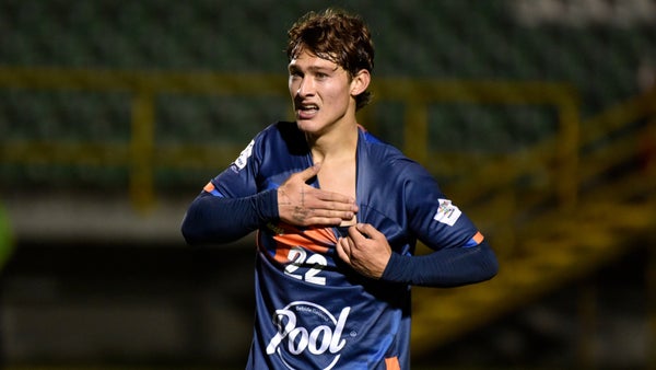 Boyacá Chicó goleó a Deportivo Pasto y salió del descenso Boyacá Chicó goleó a Deportivo Pasto y salió del descenso