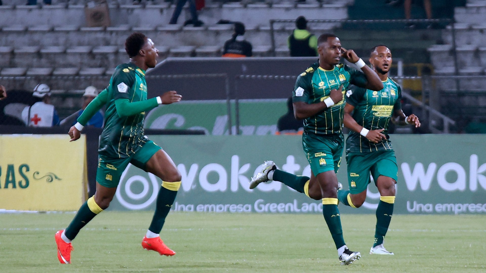 Bucaramanga consiguió una gran victoria ante Once Caldas