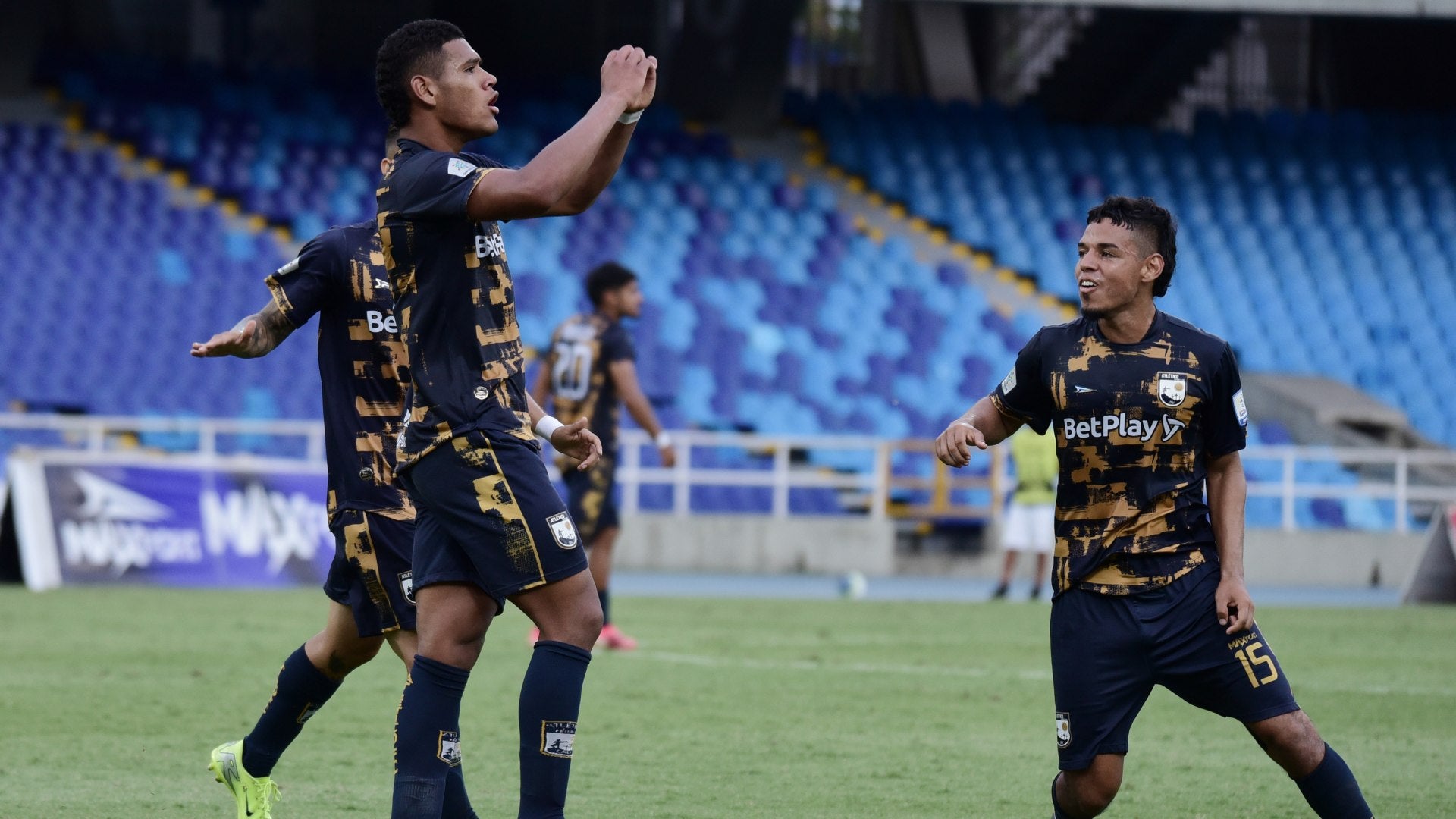 Atlético casi anota ante Envigado