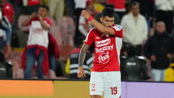 Bustos brilla con un gol de camerino para Santa Fe ante Pereira Bustos brilla con un gol de camerino para Santa Fe ante Pereira
