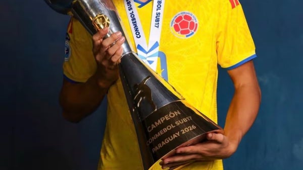 Joya de la selección Colombia deslumbró con una jugada maradoniana Joya de la selección Colombia deslumbró con una jugada maradoniana