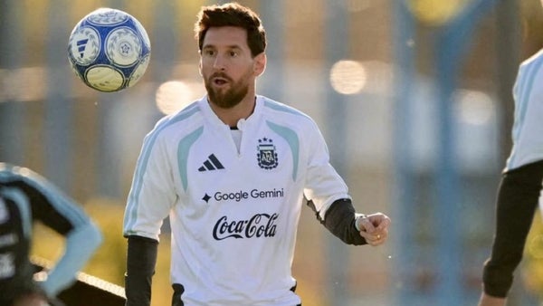 Messi y un imponente homenaje en su ciudad natal antes del último baile Messi y un imponente homenaje en su ciudad natal antes del último baile