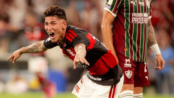 Jorge Carrascal le dio el triunfo a Flamengo ante Fluminense Jorge Carrascal le dio el triunfo a Flamengo ante Fluminense