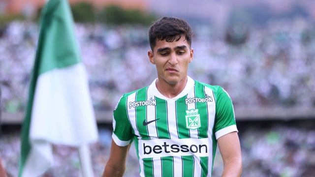 ¿Juan Manuel Rengifo, en la mira de dos clubes de la Premier League de Inglaterra? - VizzorImage