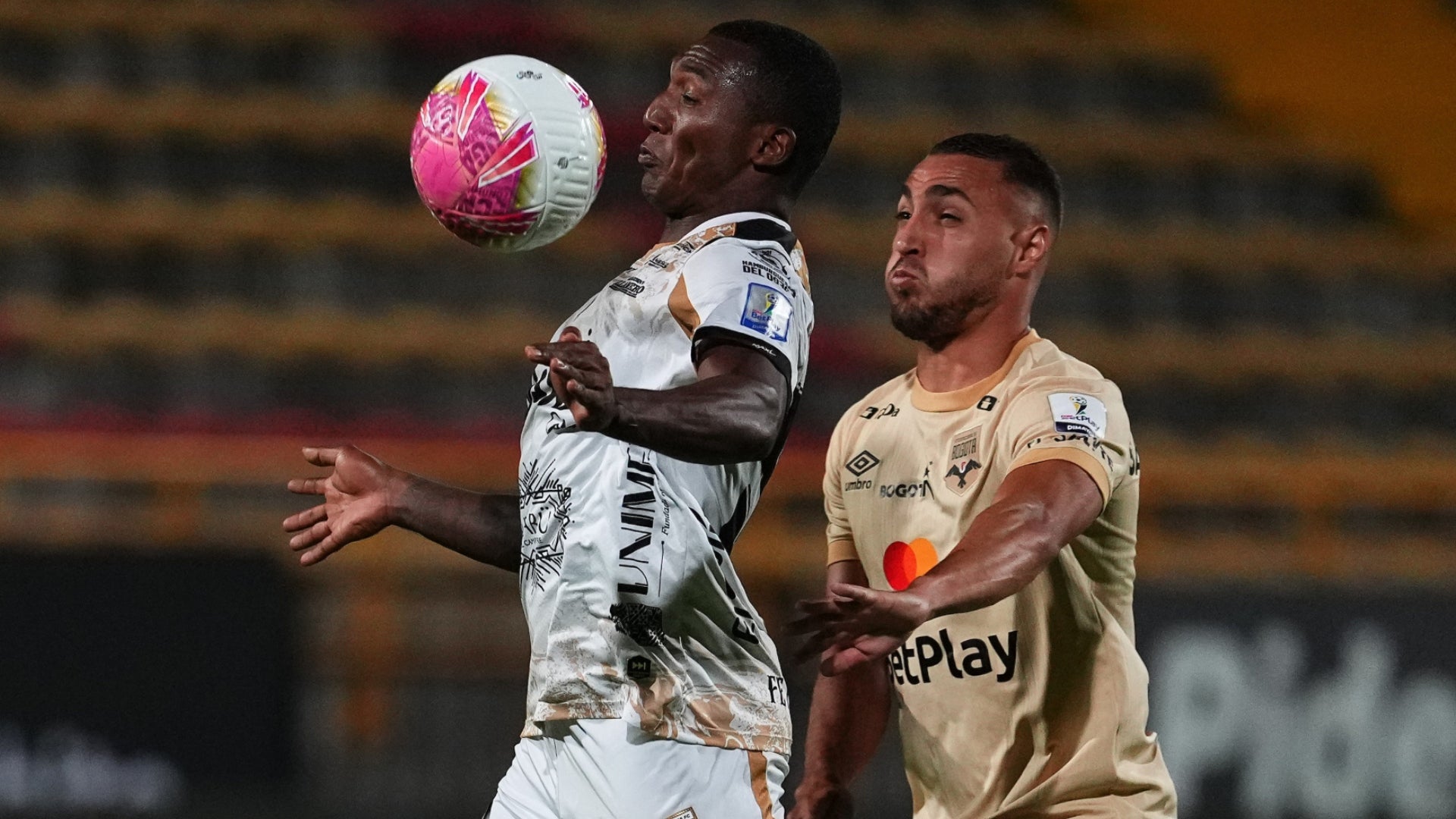 Llaneros descontaba vs. Inter Bogotá, pero anularon la jugada de gol - VizzorImage