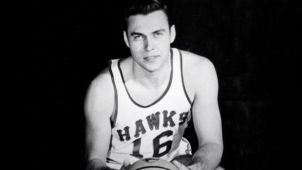 La NBA está de luto tras el fallecimiento Cliff Hagan La NBA está de luto tras el fallecimiento Cliff Hagan