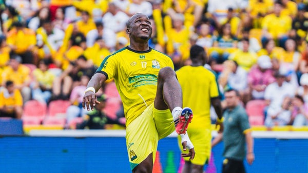 Bucaramanga reclamó penalti sobre Batalla ante América