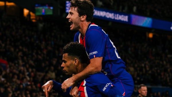 PSG se impuso a Barcelona en un duelo lleno de emociones y goles PSG se impuso a Barcelona en un duelo lleno de emociones y goles