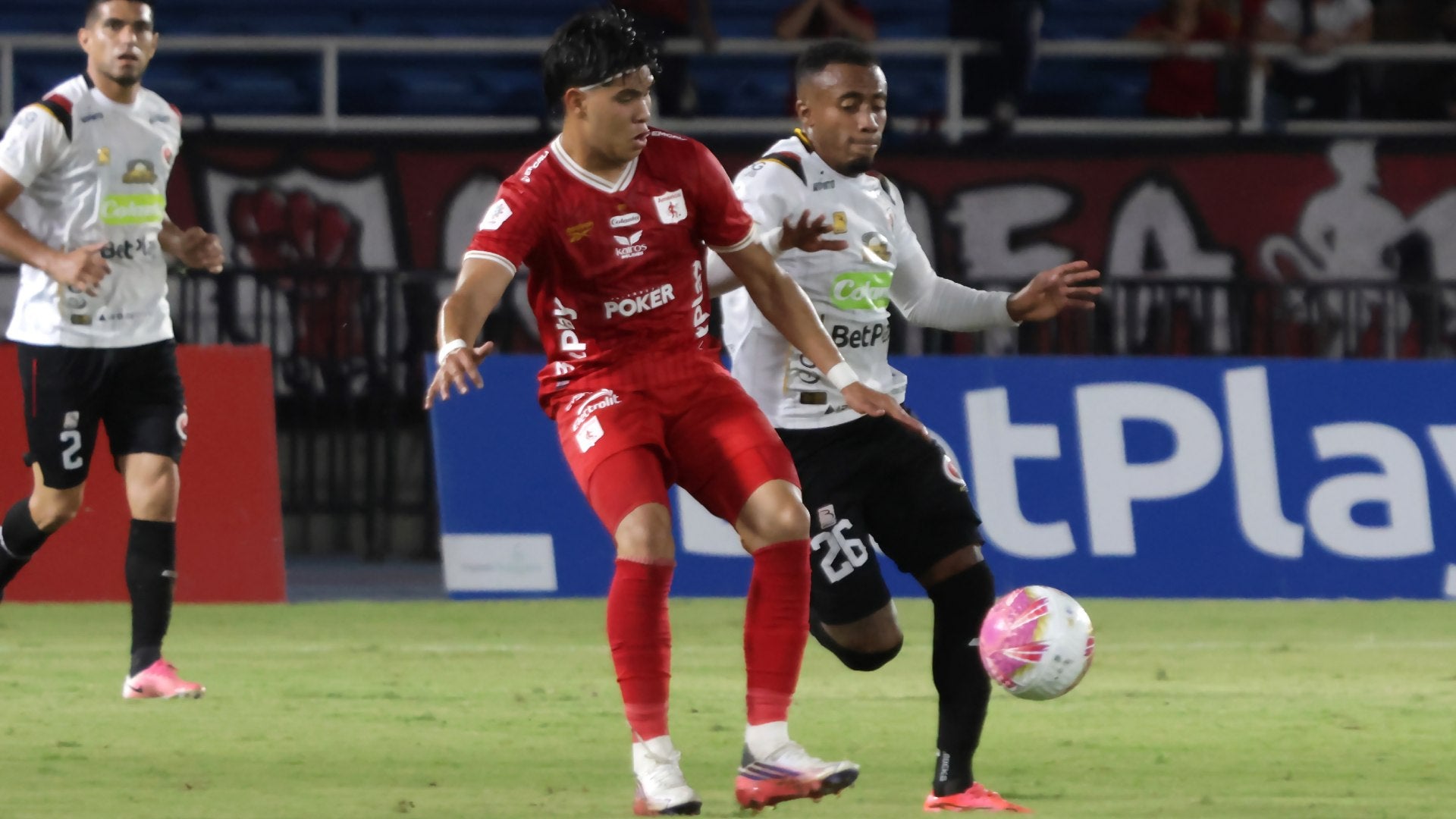 América no pudo cobrar una pena máxima