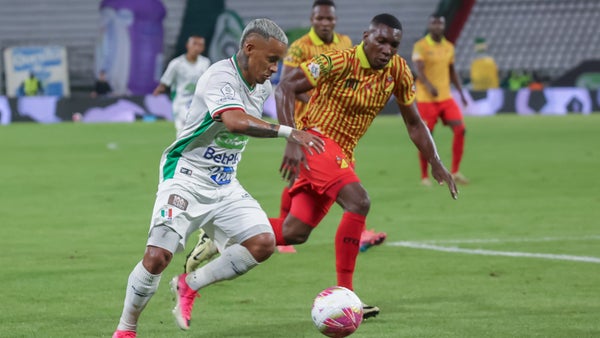 Pereira empató en el último momento el clásico ante Once Caldas Pereira empató en el último momento el clásico ante Once Caldas